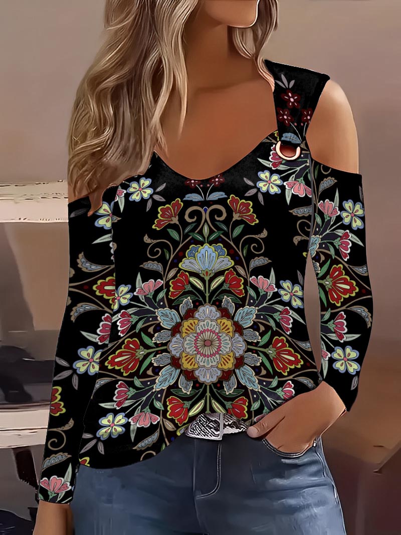 Retro Western Style Flowers Women's Long Sleeve T-shirt