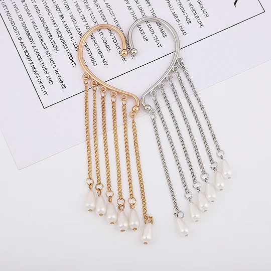 Caroque Long Pearl Earring One Piece