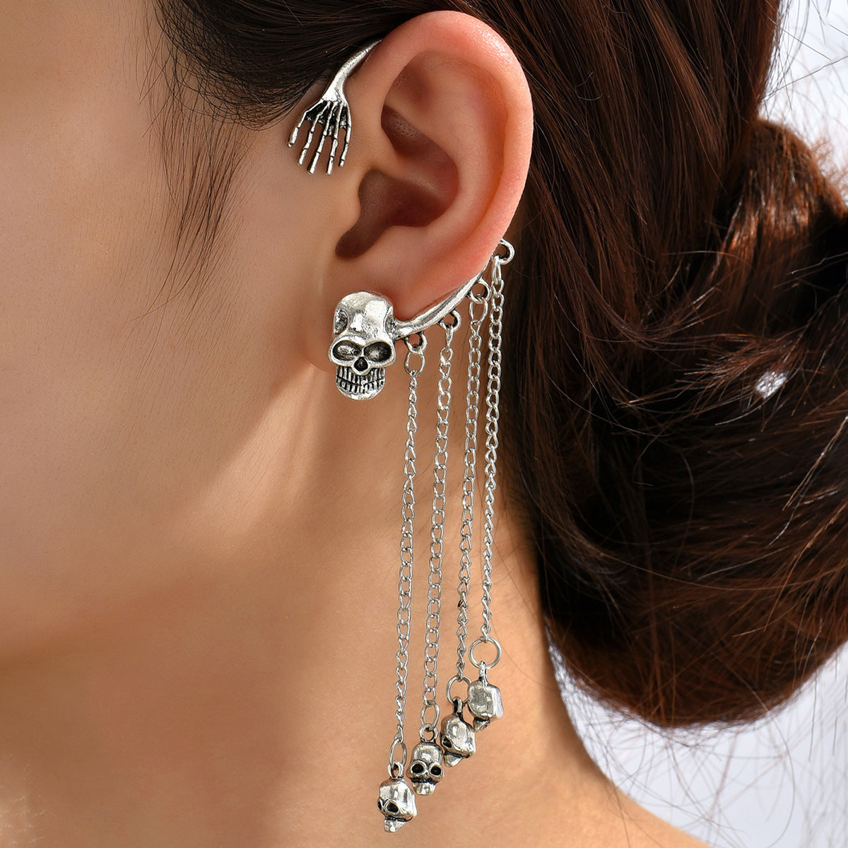 Single Gothic Style Exaggerated Skull Earrings