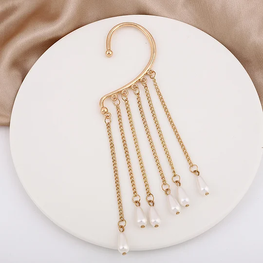 Caroque Long Pearl Earring One Piece